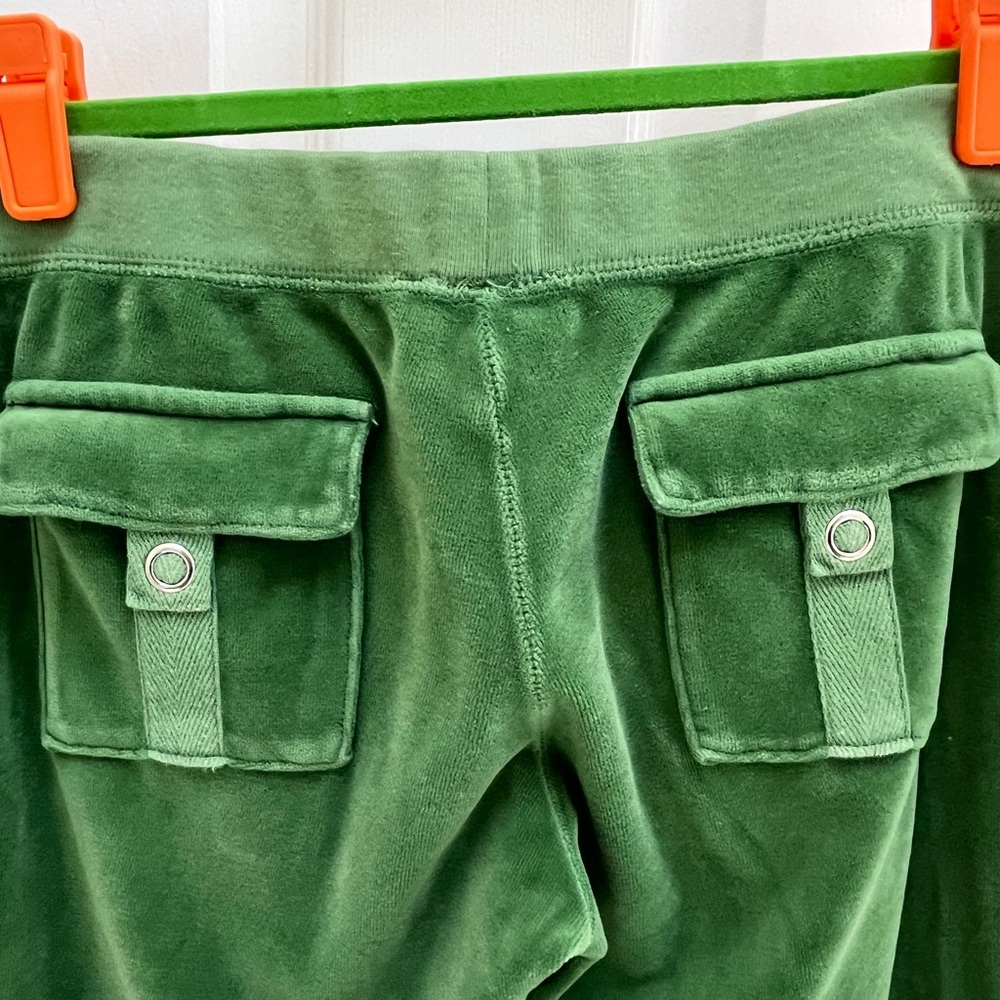 Juicy Couture Green Velour Tracksuit - Picture 6 of 12